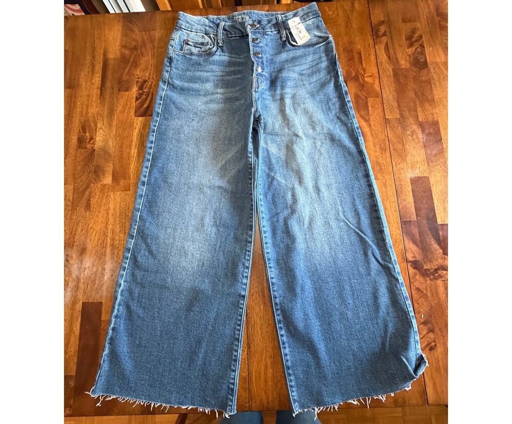 Time and Tru Women’s 10 High Rise Wide Leg Jeans Raw Hem Button Fly